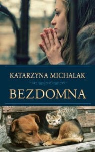 Bezdomna. Seria z czarnym kotem